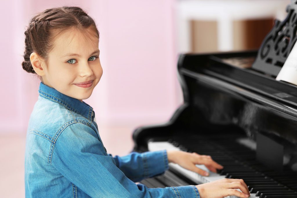 Child Piano Lessons in Oakville